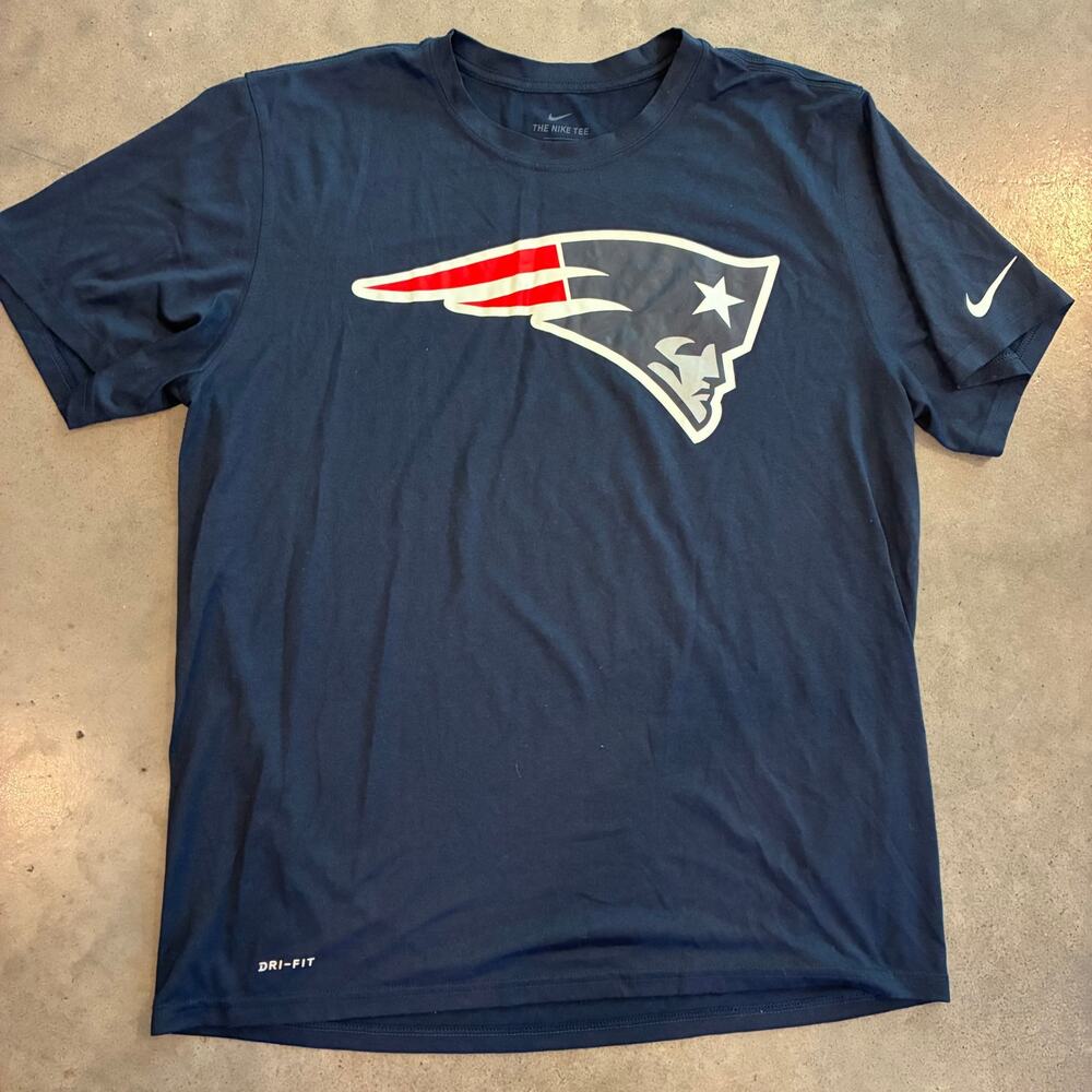Nike NFL New England Patriots Navy blue football sports team shirt Mens XL